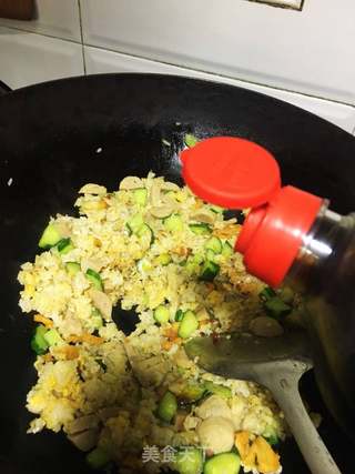 肉丸子炒饭的做法步骤:11