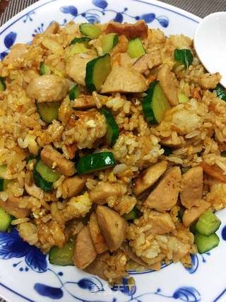 肉丸子炒饭的做法步骤:12