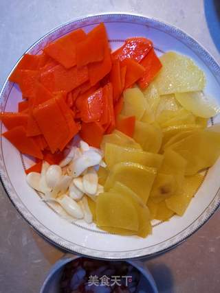 香肠炒土豆片的做法步骤:6