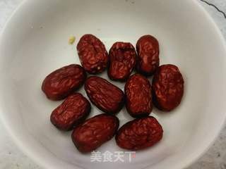 荞麦红枣核桃黑豆浆的做法步骤:2
