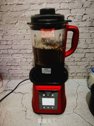 荞麦红枣核桃黑豆浆的做法步骤:7