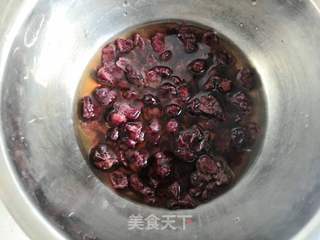 蔓越莓淡奶油司康的做法步骤:2
