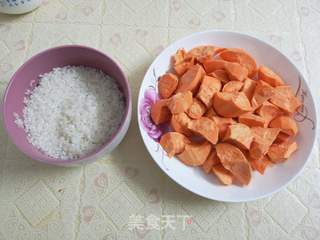 红薯粥(稀饭)的做法步骤:2