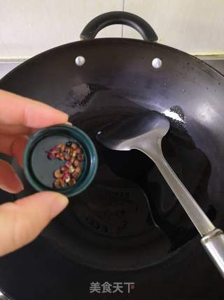 萝卜丝鲫鱼汤的做法步骤:3
