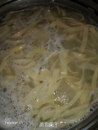 肉酱面的做法步骤：5
