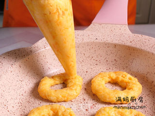 宝宝辅食苹果甜甜圈的做法步骤:10