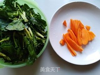 菠菜炒腐竹的做法步骤:3