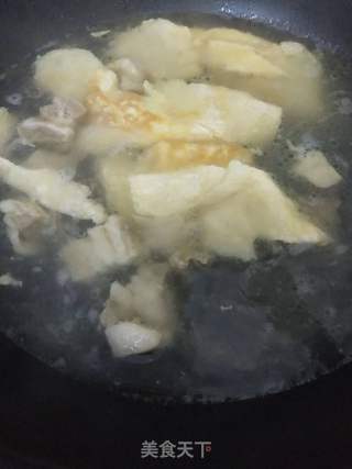 牛腩紫菜面的做法步骤：3