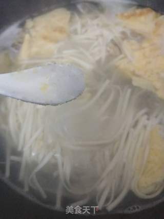 牛腩紫菜面的做法步骤：5