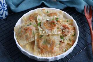 馄饨皮煎饼的做法步骤:7