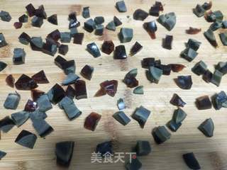 皮蛋瘦肉粥的做法步骤:3