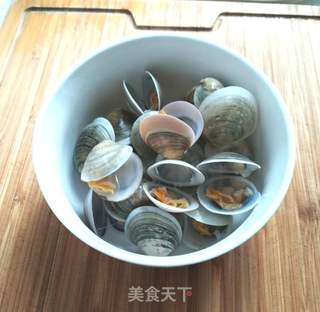 蛤蜊蒸蛋的做法步骤:3