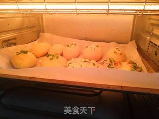 肉松胡萝卜包的做法步骤:11