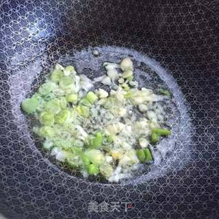 蒜香苜蓿芽的做法步骤:4