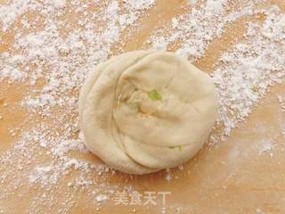 油酥葱油饼的做法步骤:7