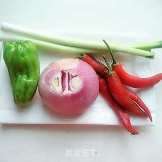 爆炒鳝鱼的做法步骤:3