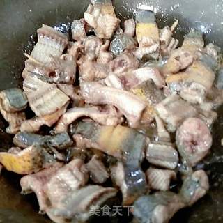 爆炒鳝鱼的做法步骤:7