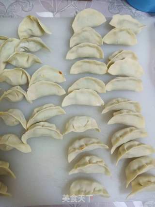 营养好吃三鲜饺子的做法步骤:2