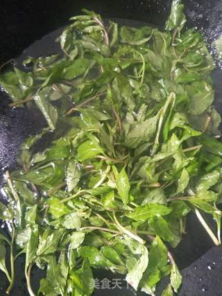 凉拌枸杞叶的做法步骤:3