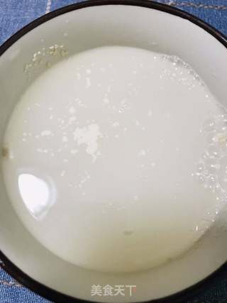 玫瑰梅玉米糕的做法步骤:2