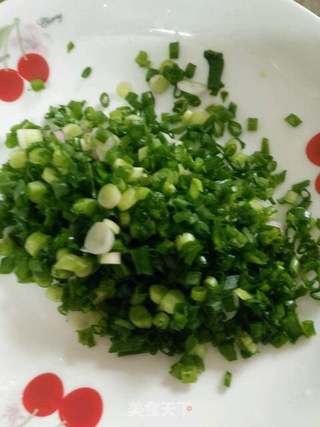 饺子皮千层饼的做法步骤:2