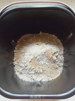 葱香花卷的做法步骤:3