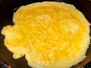 韭菜鸡蛋饼的做法步骤:4