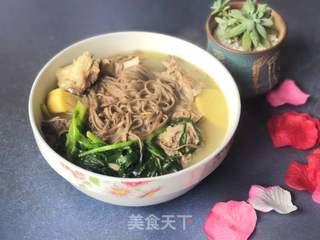 筒骨韭菜荞麦面的做法步骤:8
