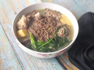 筒骨韭菜荞麦面的做法步骤:9
