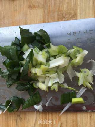 春葱蘸肉酱的做法步骤:5