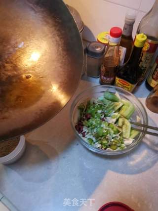 黄瓜拌干豆腐(千张)的做法步骤:6