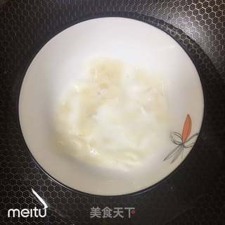 草莓慕斯蛋糕的做法步骤:6