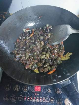 广西美食：螺蛳粉的做法步骤：3