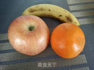菠萝船水果沙拉的做法步骤:2