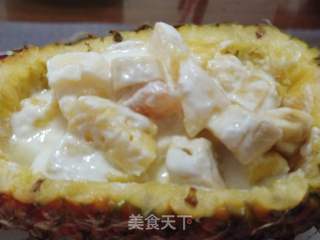 菠萝船水果沙拉的做法步骤：12