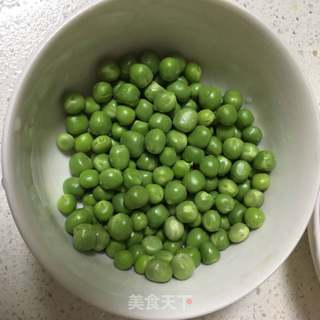 菠萝培根五彩饭的做法步骤:3