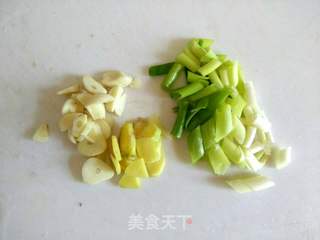 香辣鲅鱼的做法步骤：2