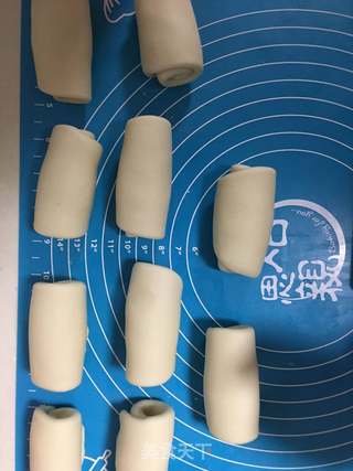 油酥烧饼的做法步骤:11