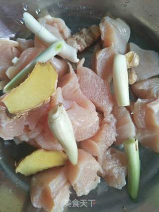 香酥鸡米花的做法步骤:2