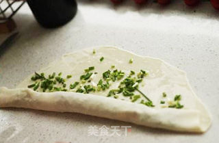 酥酥脆脆的苦荞葱油饼,家常做法,看着就想流口水!的做法步骤:5