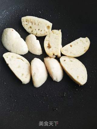 煎馒头片的做法步骤:2