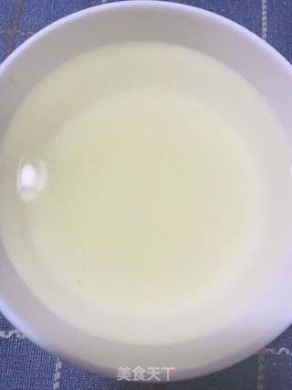 南瓜紫薯馒头的做法步骤:2