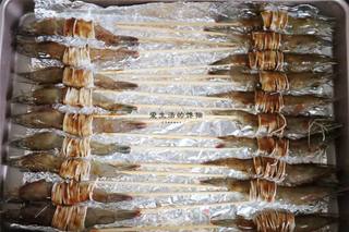黑椒金丝烤虾的做法步骤:8