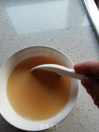 玉米面粥的做法步骤:2