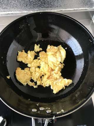 酱香尖椒炒鸡蛋的做法步骤:4