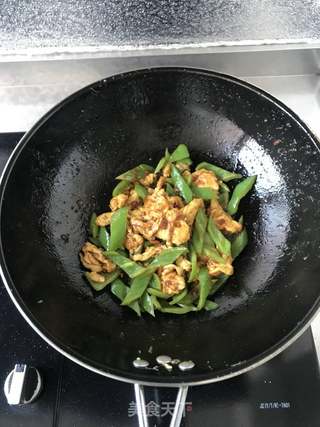 酱香尖椒炒鸡蛋的做法步骤:9
