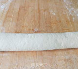紫薯云卷馒头的做法步骤:8