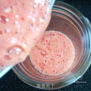 火龙果草莓汁的做法步骤:7