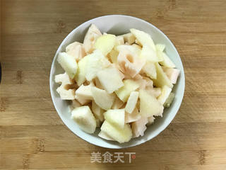 莲藕梨汁的做法步骤:2