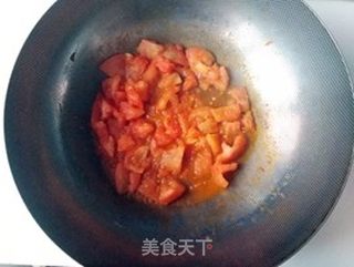 金针菇番茄肥牛汤的做法步骤:7